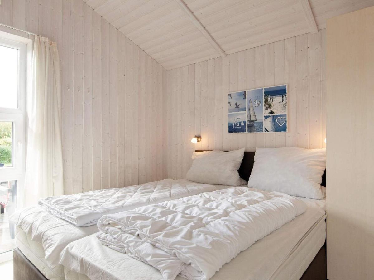 6 Person Holiday Home In Grömitz Exterior foto