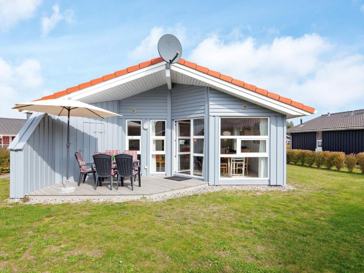 6 Person Holiday Home In Grömitz Exterior foto